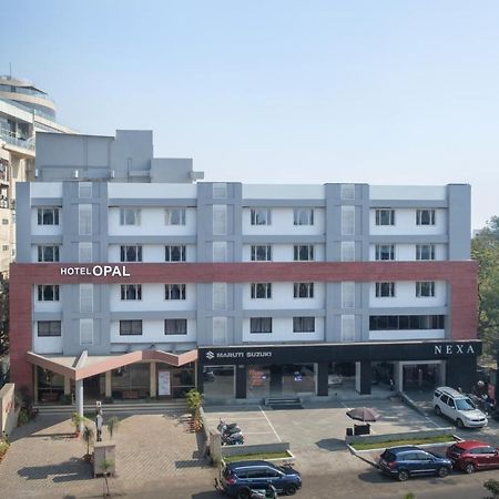 Hotel Opal Kolhapur Exteriör bild