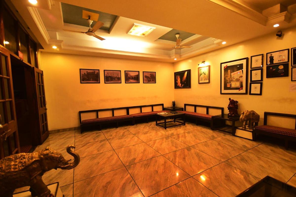 Hotel Opal Kolhapur Exteriör bild